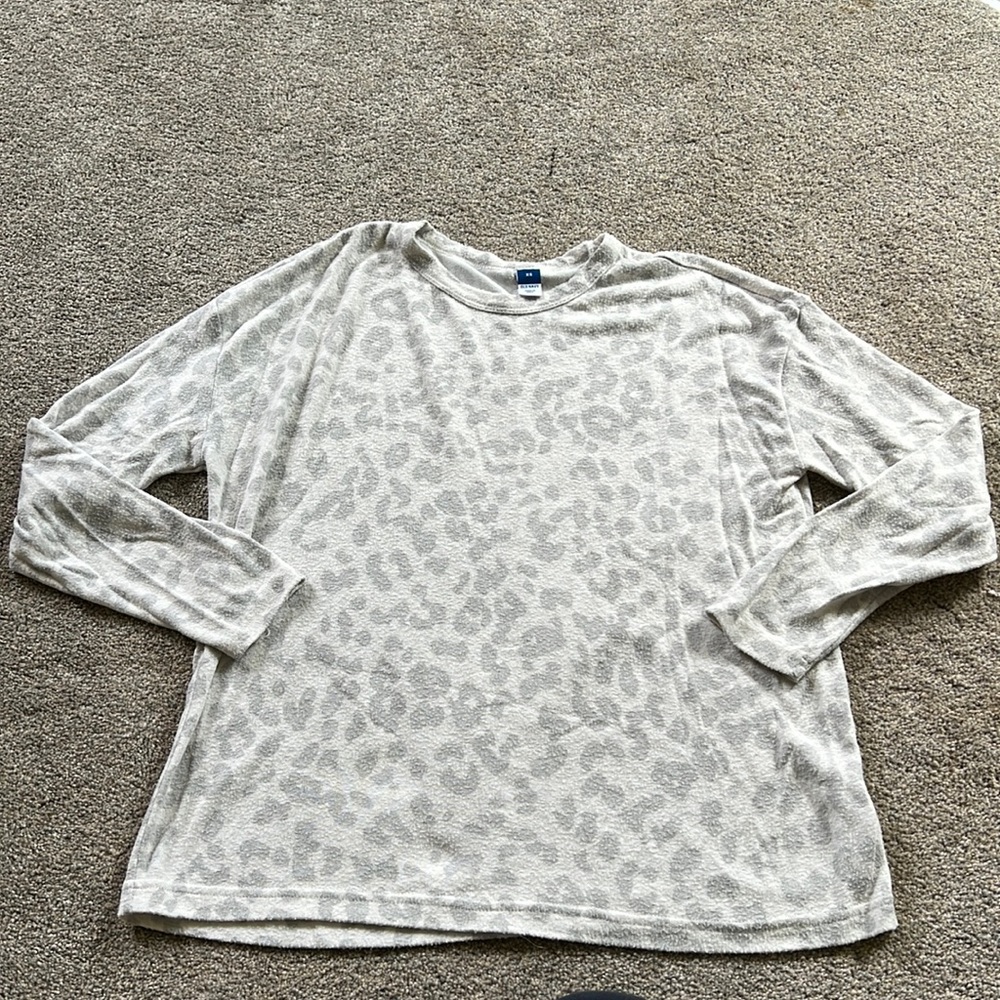 Old Navy 3/4 Length Cheetah Print Shirt Size XS